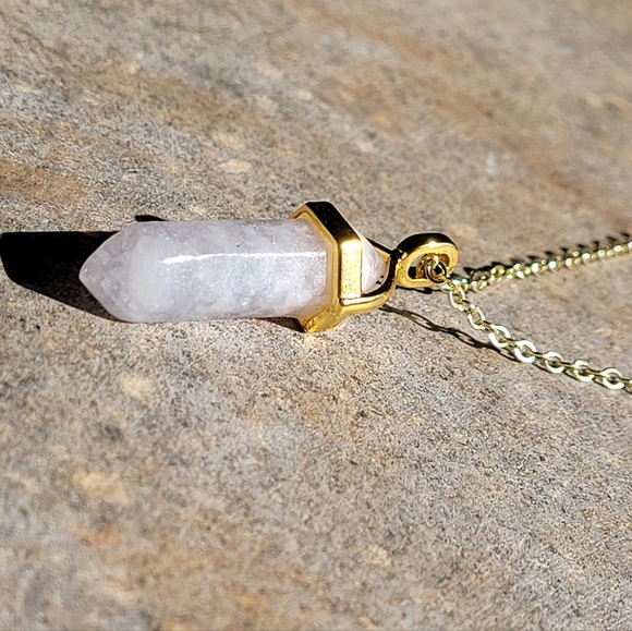 Quartz Pendant Gold Plated Necklace - Picture 6 of 6